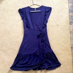 Alya NWOT navy blue dress